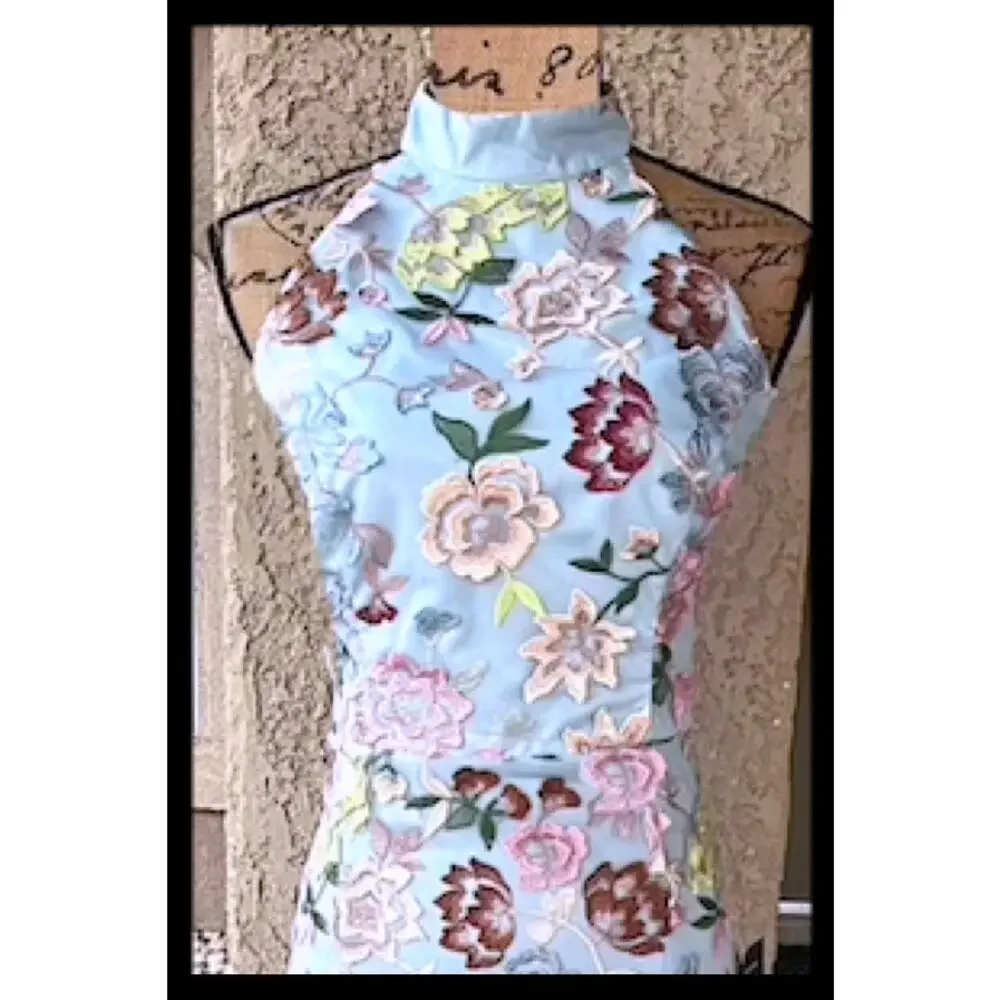 Lulus Blue Floral Embroidered Halter Infinite Praise Maxi Dress Size L - Picture 3 of 9